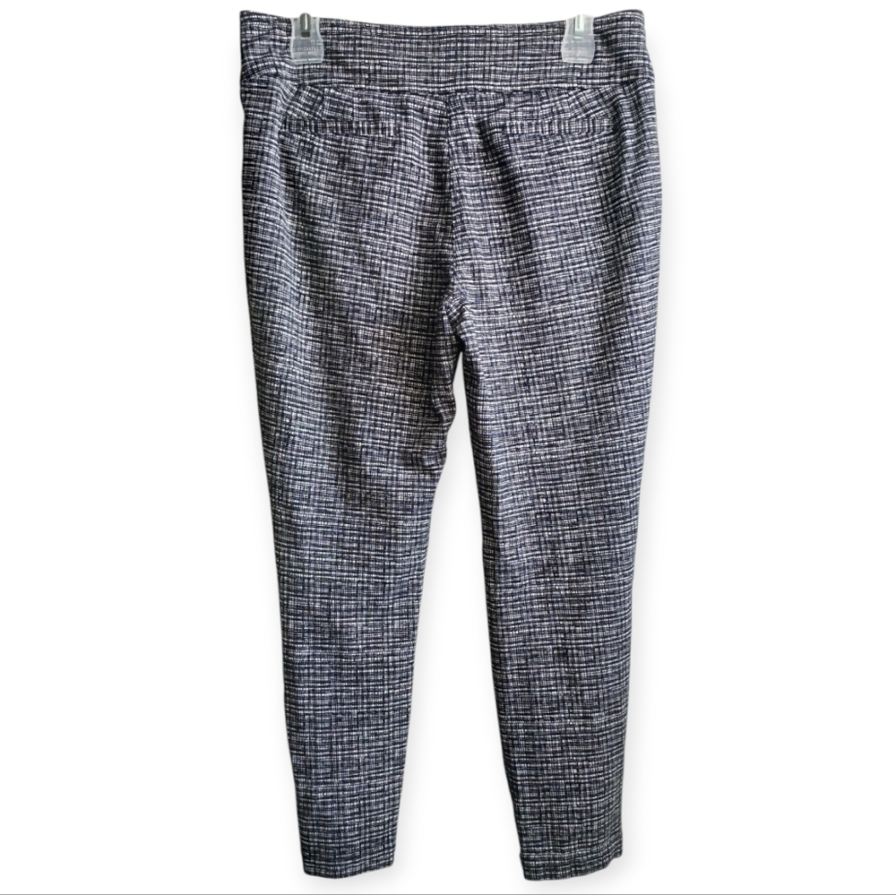 ANNE KLEIN WOMEN'S STRETCH DRESS CHECKERED PANTS. SIZE 10P. - Picture 2 of 15